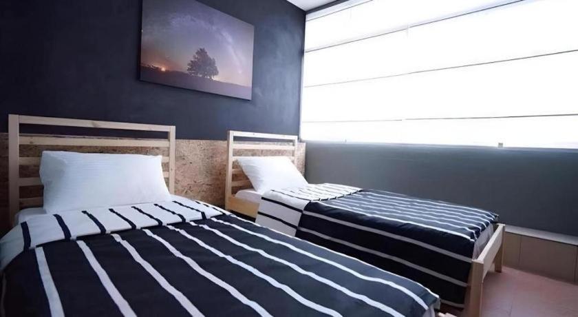Koptel Budget Hotel Kuching Exterior foto