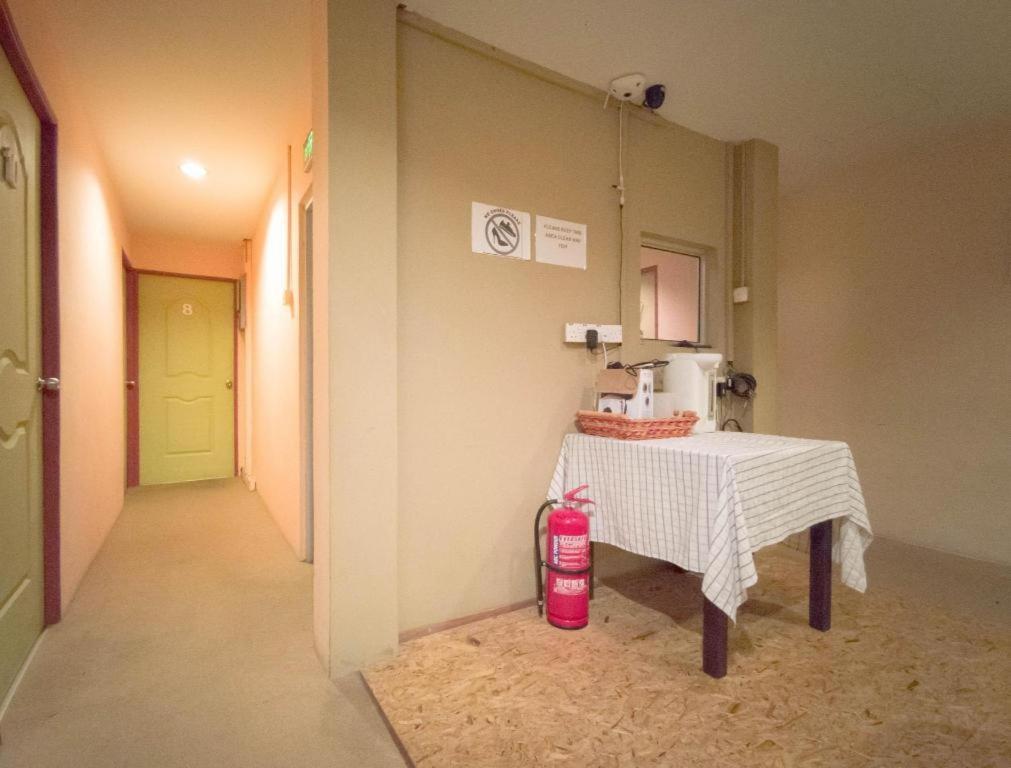 Koptel Budget Hotel Kuching Exterior foto