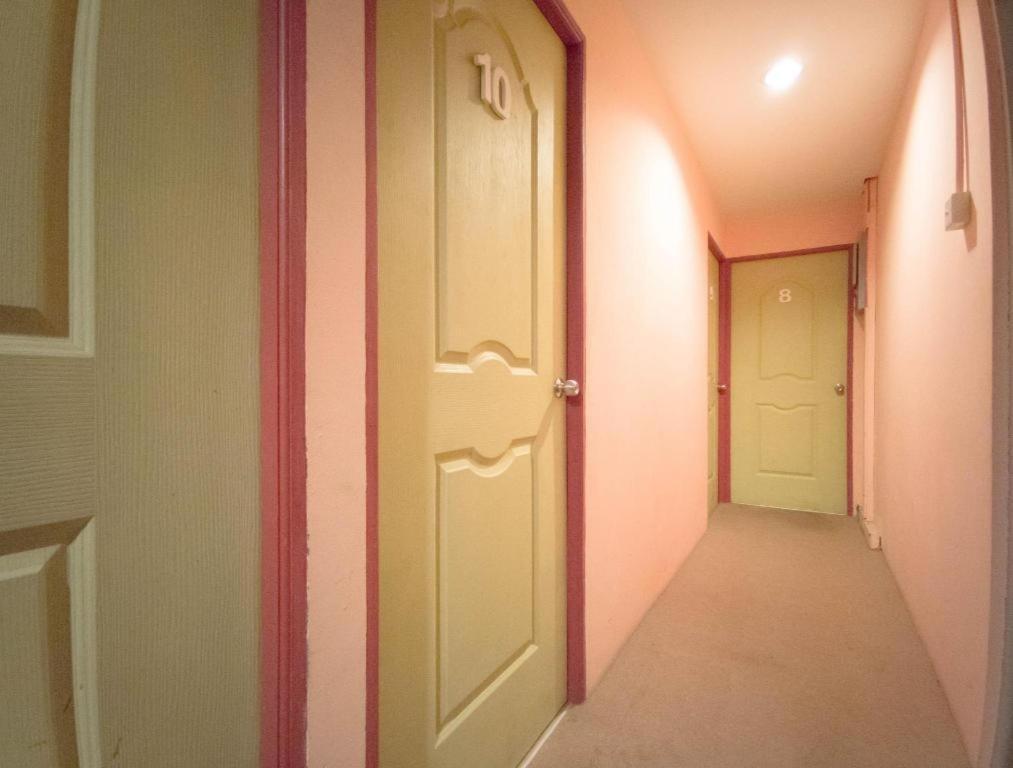 Koptel Budget Hotel Kuching Exterior foto